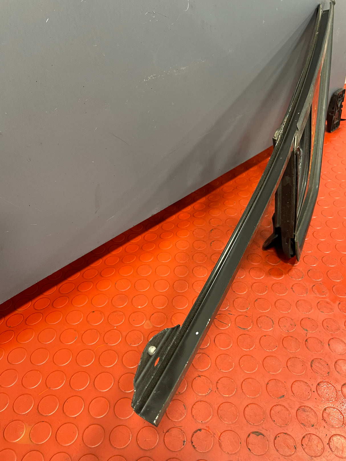 Citroen Berlingo/Peugeot Partner QUARTER GLASS WINDOW PANEL Driver's Side 2008-2018 P/N 9675118180 / 43R000016