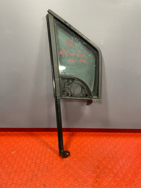 Citroen Berlingo/Peugeot Partner/Vauxhall Combo/Toyota Proace City QUARTER GLASS WINDOW Driver Side 2019-2024 P/N 9818042180