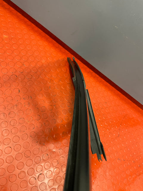 Citroen Berlingo/Peugeot Partner/Vauxhall Combo/Toyota Proace City QUARTER GLASS WINDOW Driver Side 2019-2024 P/N 9818042180