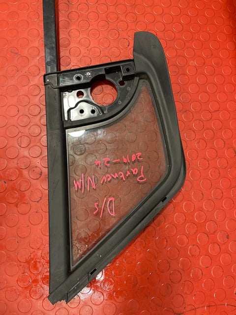 Citroen Berlingo/Peugeot Partner/Vauxhall Combo/Toyota Proace City QUARTER GLASS WINDOW Driver Side 2019-2024 P/N 9818042180