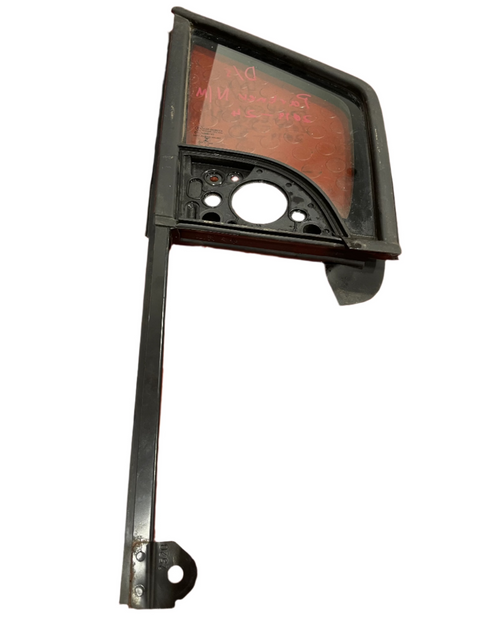 Citroen Berlingo/Peugeot Partner/Vauxhall Combo/Toyota Proace City QUARTER GLASS WINDOW Passenger Side 2019-2024 P/N 9818042280