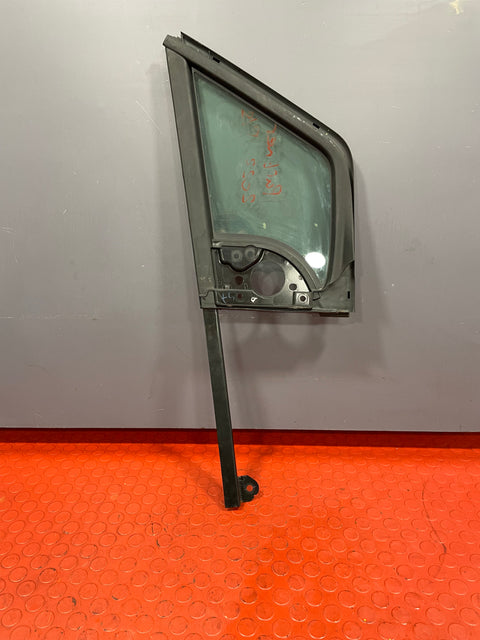 Citroen Berlingo/Peugeot Partner/Vauxhall Combo/Toyota Proace City QUARTER GLASS WINDOW Passenger Side 2019-2024 P/N 9818042280