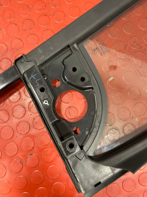 Citroen Berlingo/Peugeot Partner/Vauxhall Combo/Toyota Proace City QUARTER GLASS WINDOW Passenger Side 2019-2024 P/N 9818042280