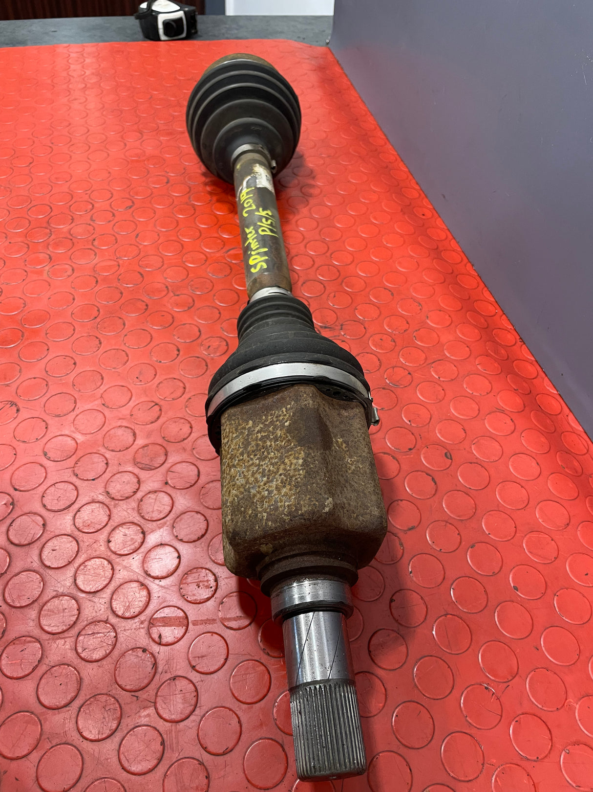 Mercedes Benz Sprinter DRIVE SHAFT ASSEMBLY Passenger's Side N/S 2019 P/N A9103301000 / 8144220820004