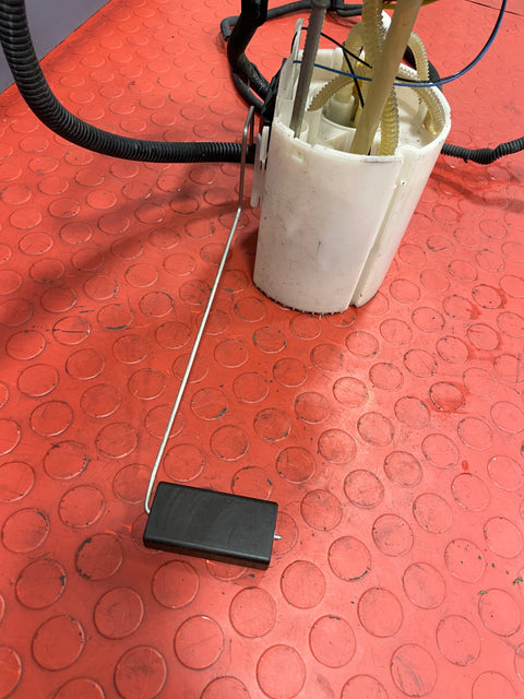 Citroen Berlingo/Peugeot Partner FUEL SENDER UNIT w/ HOSE & WIRE 1.40HARNESS 1.6 2008-2018 P/N 9811298780 - 1