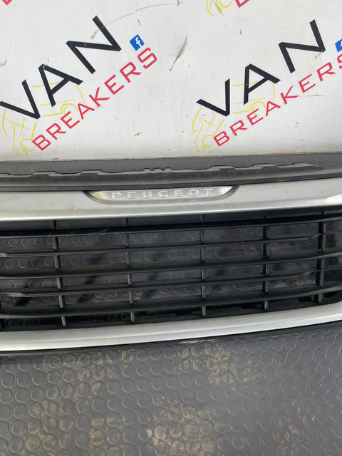Peugeot Boxer FRONT BUMPER GRILL 2014/2019 P/N 1314847070