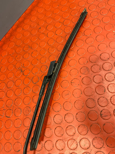 Citroen Berlingo/Peugeot Partner WINDSCREEN WIPER ARM w/ Blade 2008-2018 P/N 9682975280 - 2