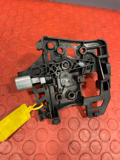 Peugeot Partner/Citroen Berlingo REAR INNER DOOR HANDLE 2008-2018 P/N 9812093480 / 9812093680