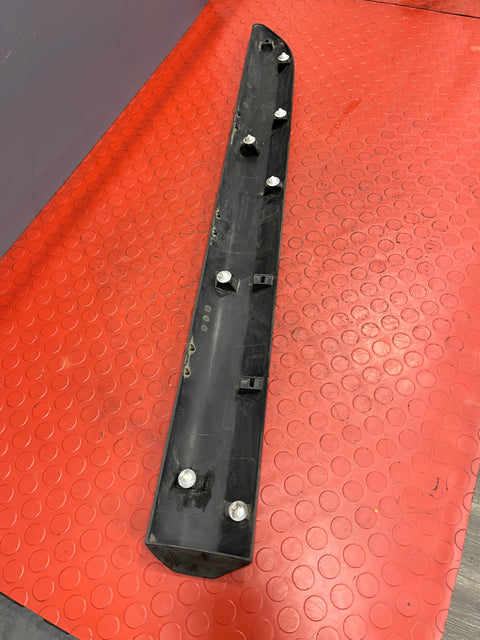 Vauxhall Vivaro/Citroen Dispatch/Peugeot Expert/Toyota Proace/Fiat Scudo FRONT DOOR MOULDING TRIM Driver's Side Mk3 2016-2024 P/N 9808747077