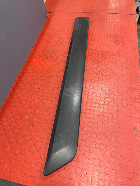 Ford Transit Custom DRIVER'S SIDE SLIDING DOOR MOULDING TRIM 2013-2016 P/N BK2129076ABW - 2