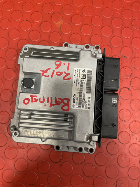 Citroen Berlingo ENGINE CONTROL MODULE (ECM/ECU) & BODY CONTROL MODULE (BSI w/ KEY) 1.6 2017 P/N 9825318180 / 981218858002