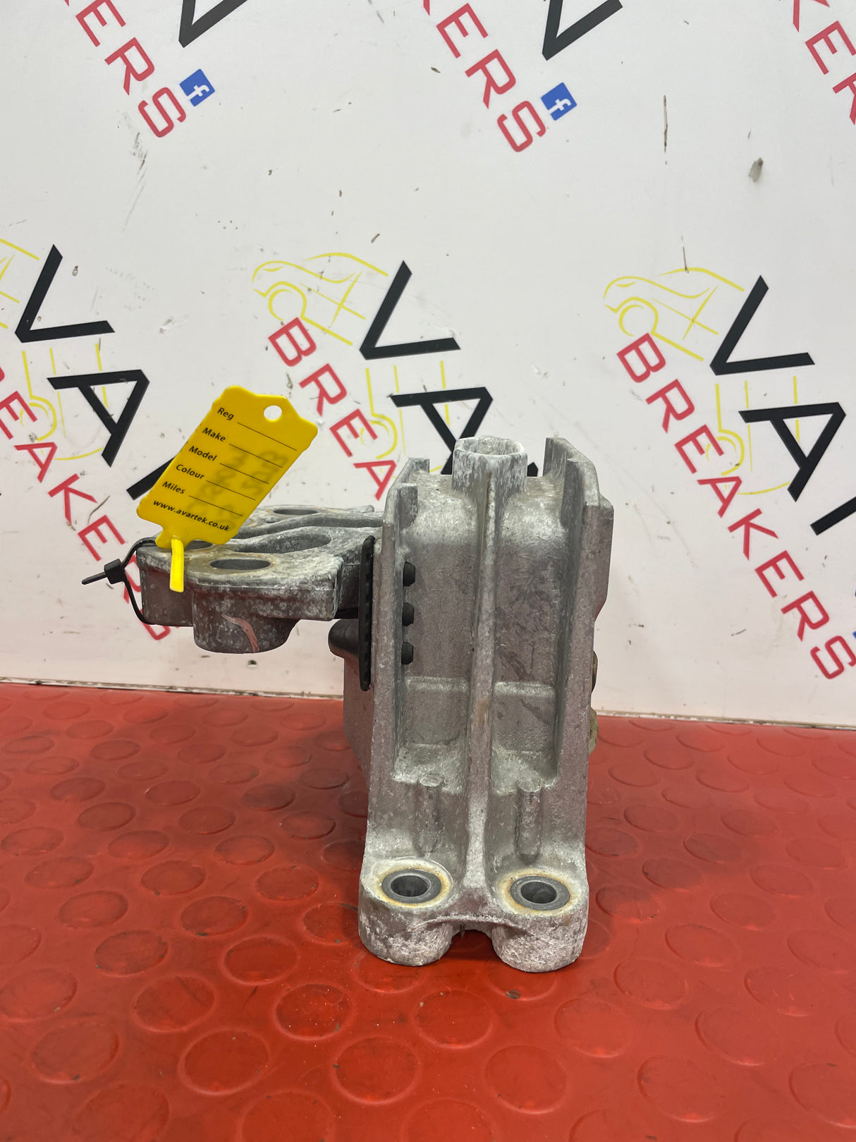 Ford Transit Custom ENGINE MOUNT DRIVERS SIDE O/S 2.2TDCI 2013-2018 P/N GK216F012CD