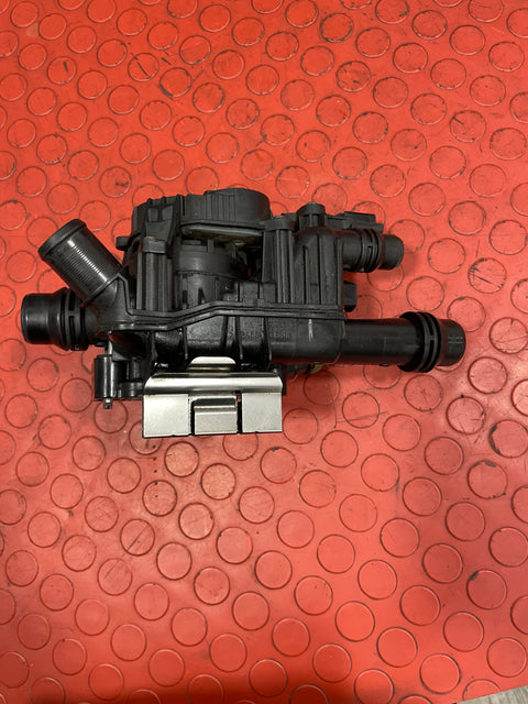 Vauxhall Vivaro/Peugeot Expert/Citroen Berlingo/Dispatch/Toyota Proace/Fiat Scudo THERMOSTAT HOUSING 1.6 BlueHDi 8V 2016-2024 P/N 9803549480