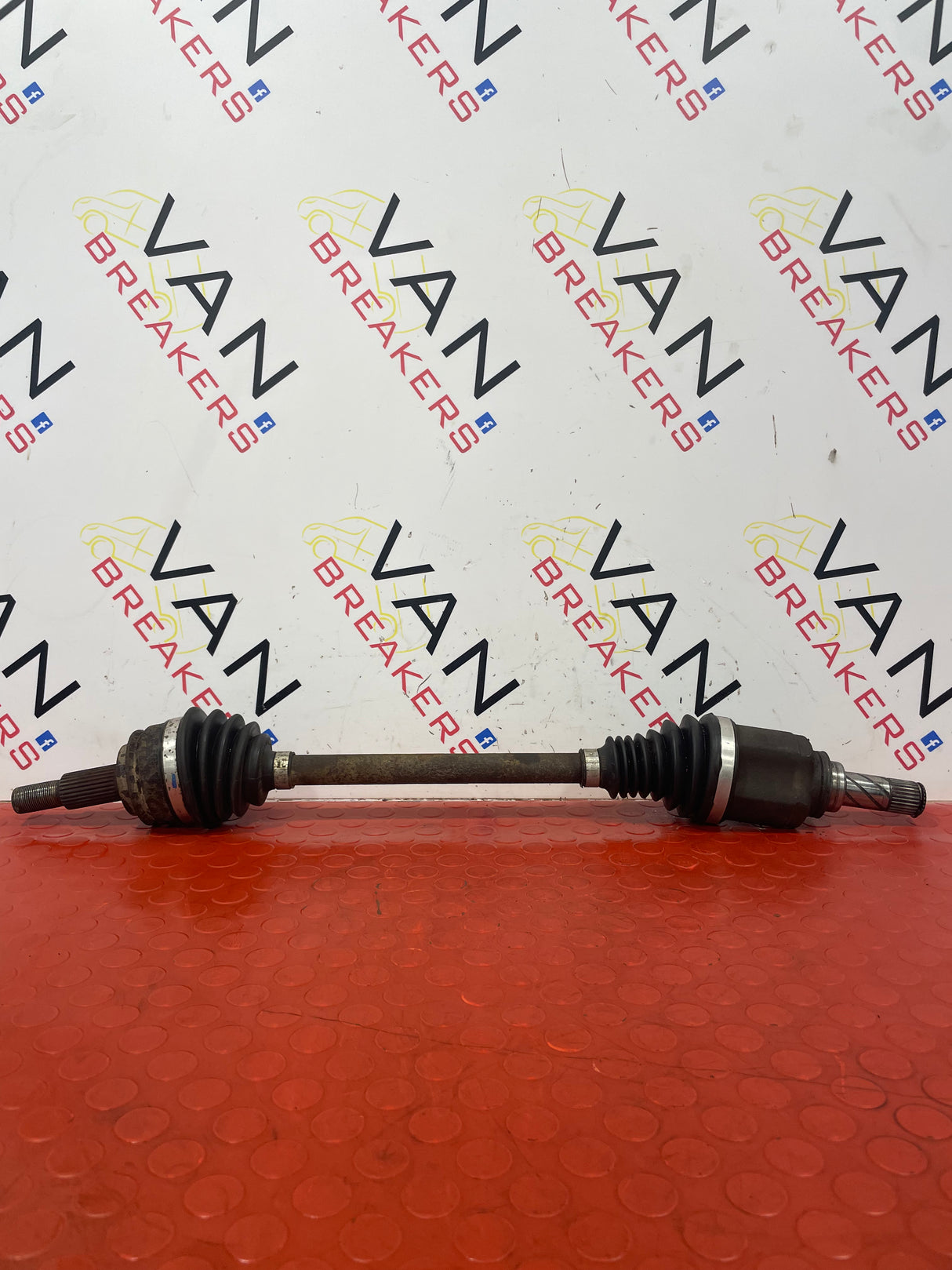 Renault Kangoo DRIVESHAFT PASSENGER SIDE FRONT N/S LEFT 2009-2016 P/N 8200687739