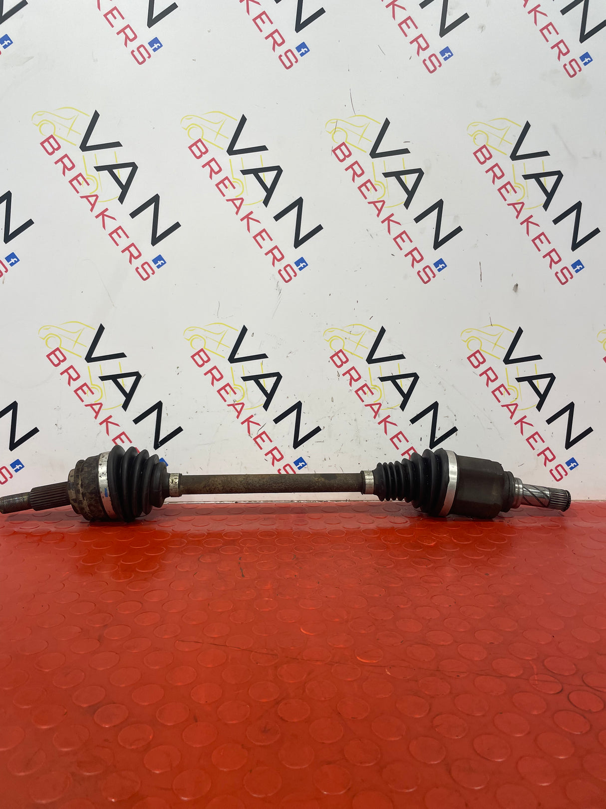 Renault Kangoo DRIVESHAFT PASSENGER SIDE FRONT N/S LEFT 2009-2016 P/N 8200687739