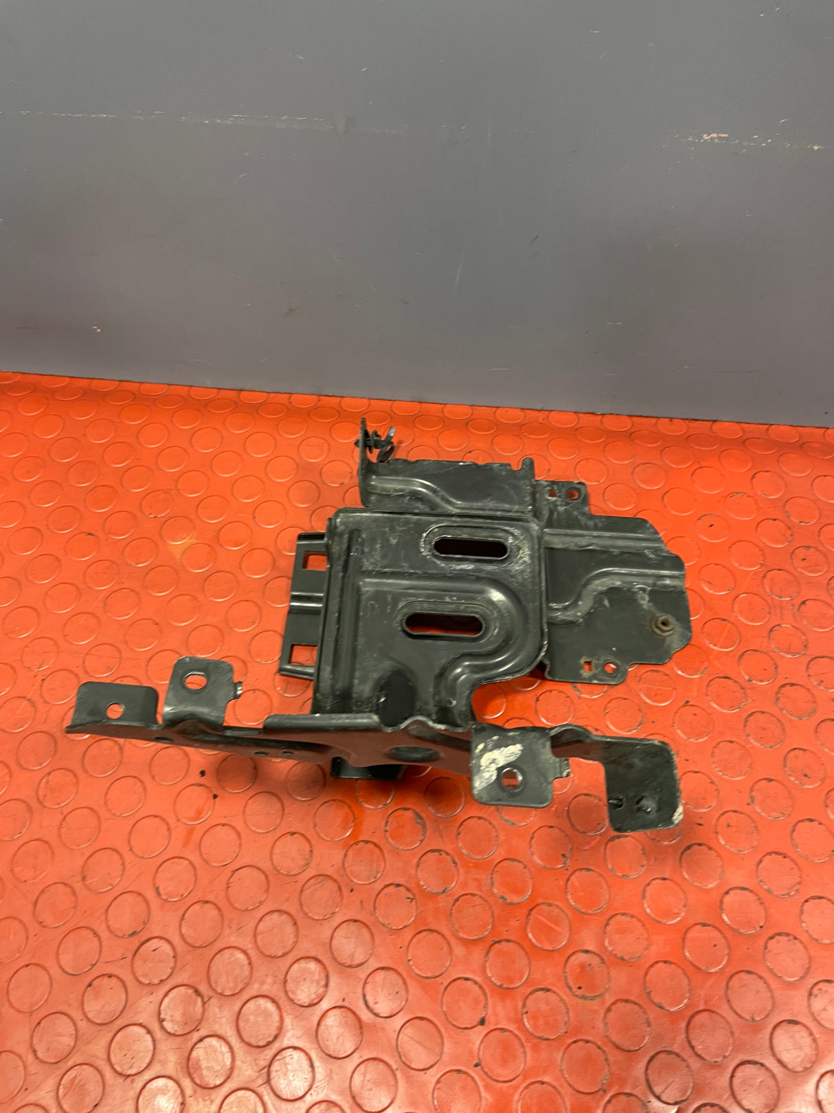 Ford Transit ABS PUMP BRACKET 2013-2018 P/N BK21V020C74BB