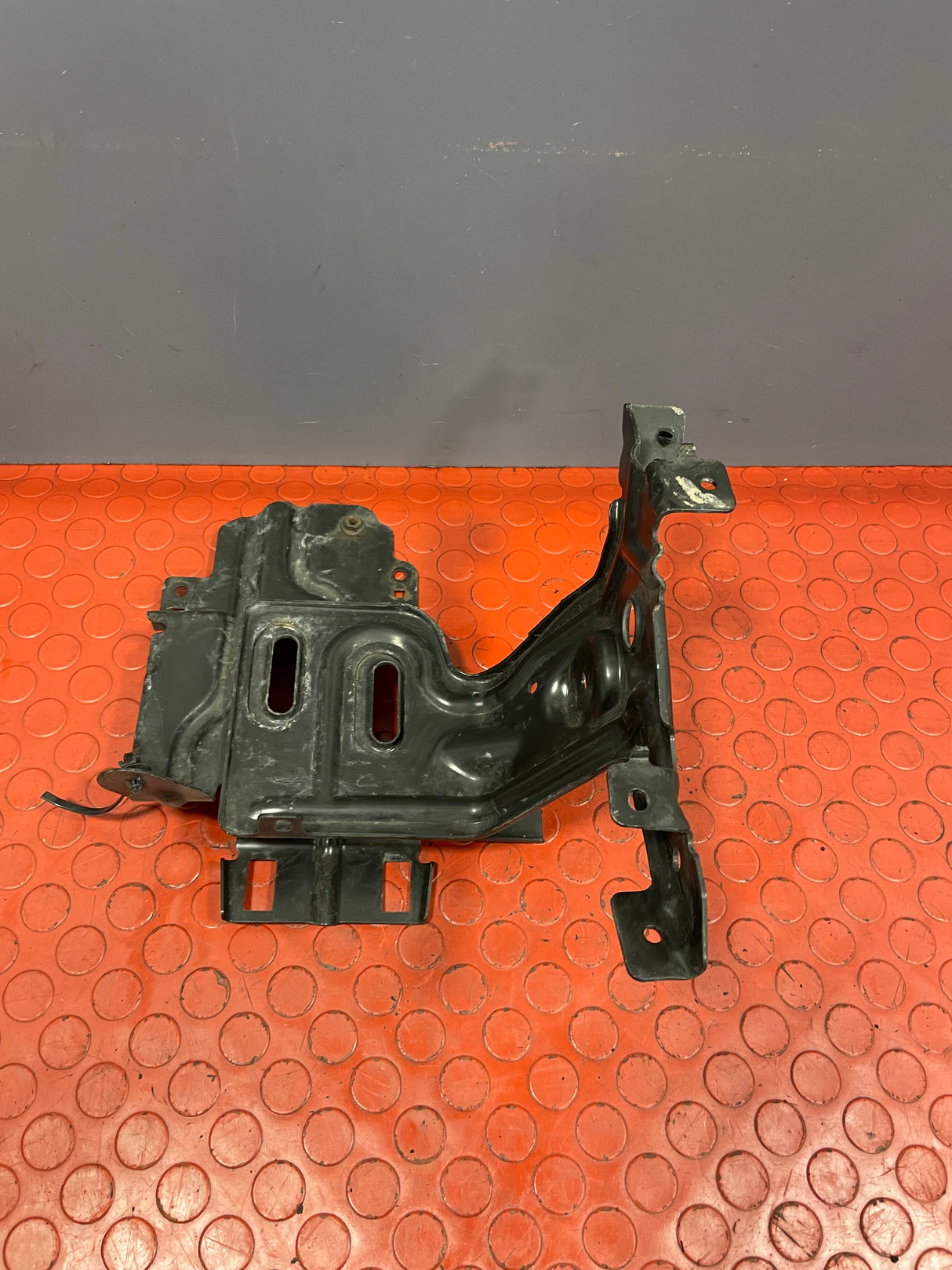 Ford Transit ABS PUMP BRACKET 2013-2018 P/N BK21V020C74BB