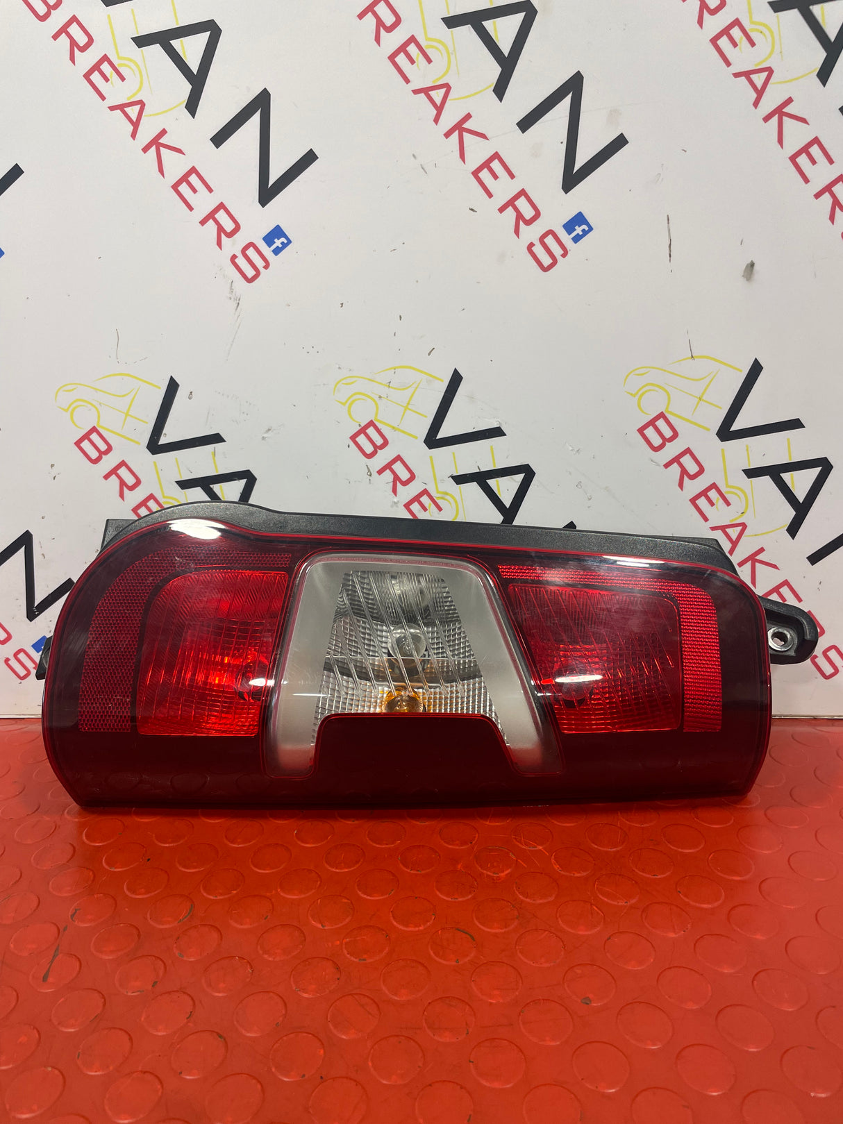Citroen Berlingo/Peugeot Partner/Vauxhall Combo/Toyota Proace City DRIVER'S SIDE RH TAIL LIGHT 2019-2024 P/N 9820554880 - 2