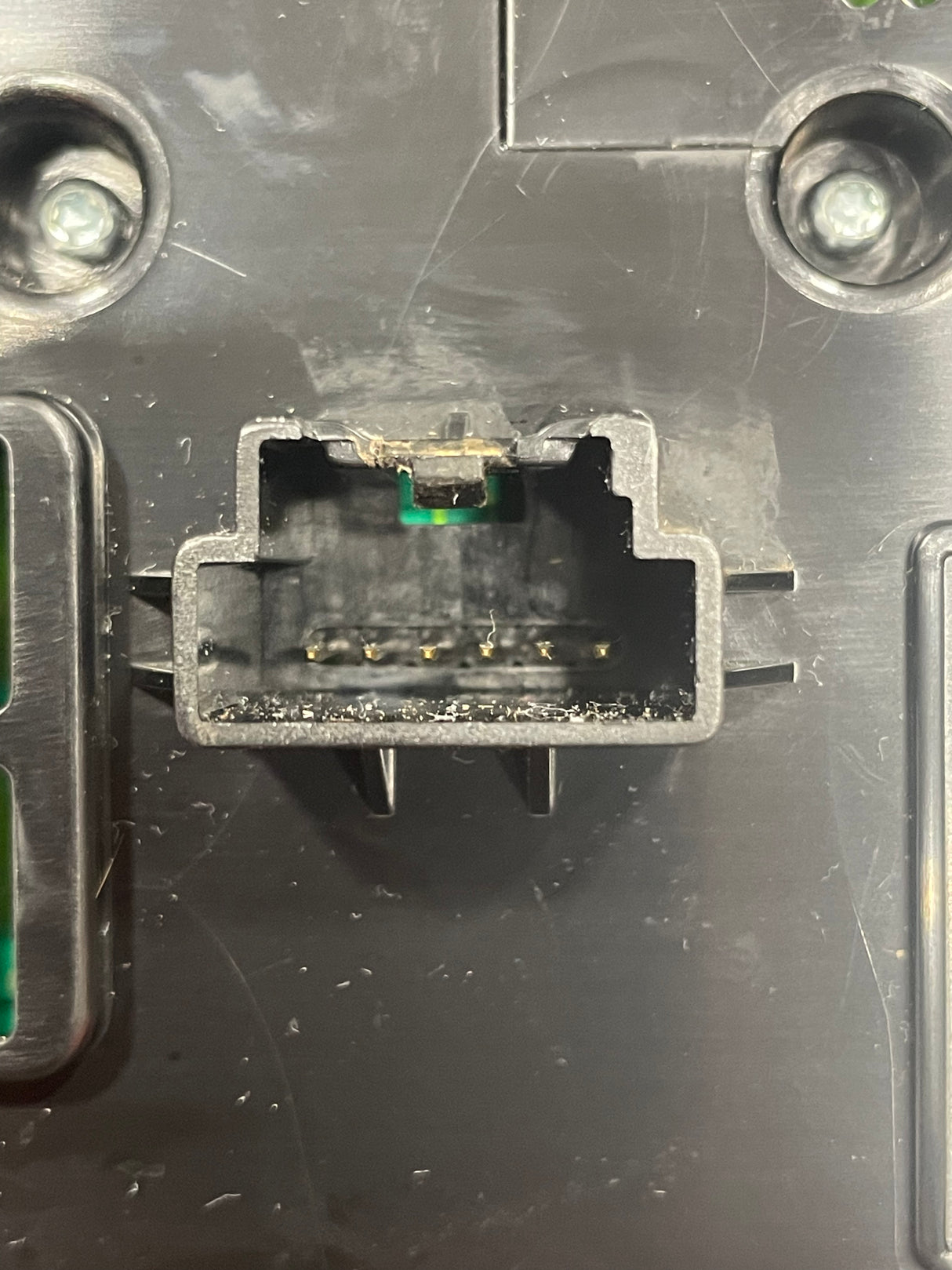 Ford Transit Connect STEREO MEDIA CONTROL PANEL AND SURROUND 2014 P/N BK2T18K811EC