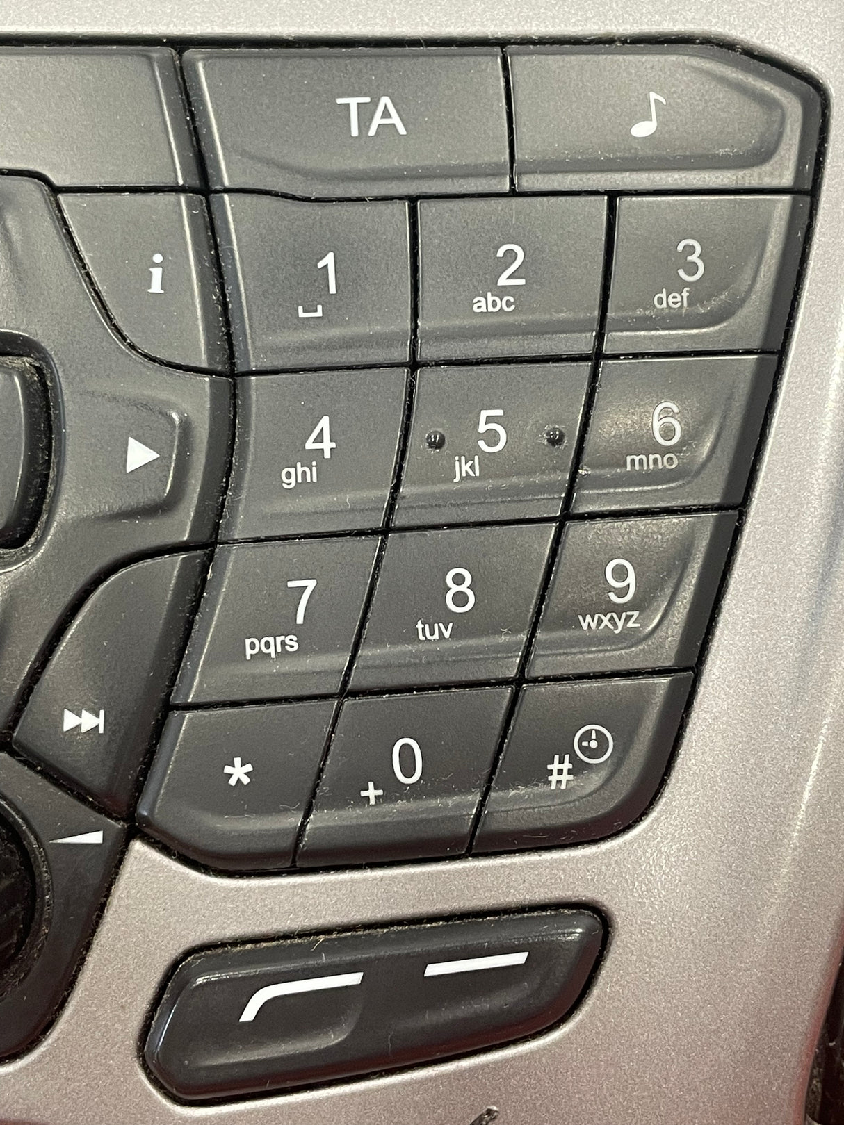 Ford Transit Connect STEREO MEDIA CONTROL PANEL AND SURROUND 2014 P/N BK2T18K811EC