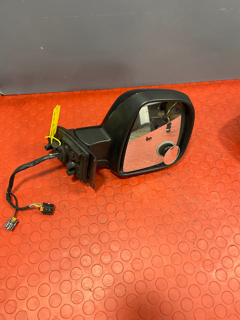 Peugeot Partner/Citroen Berlingo/Vauxhall Combo/Toyota Proace City WING MIRROR Driver Side RH (Gloss Black) 2019-2024 P/N 98526836XT