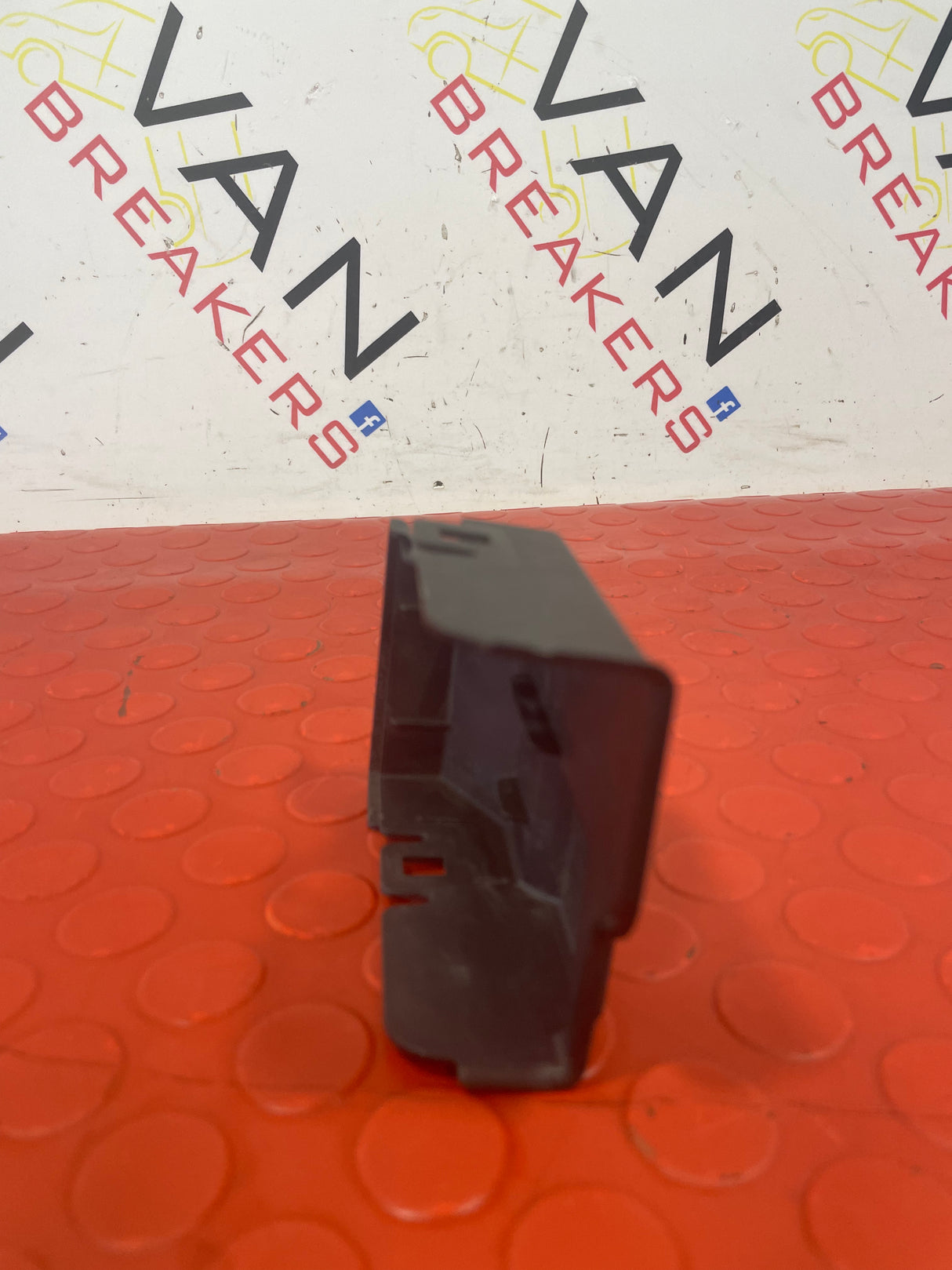 Peugeot Partner/Citroen Berlingoi 1.6 HDi HEATER BLOWER FAN RESISTOR COVER 2008-2013 P/N 9664966580