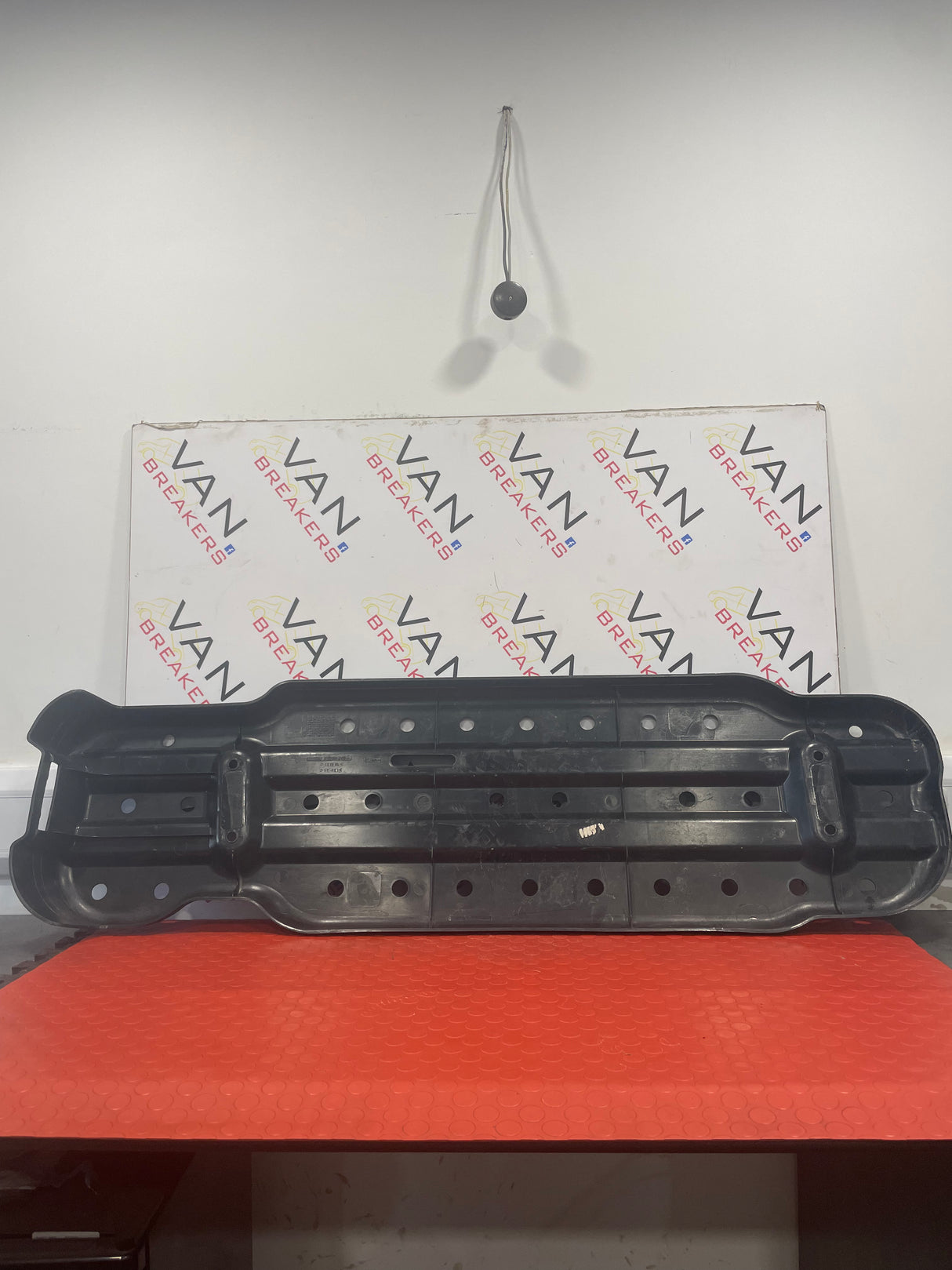 Ford Ranger UNDER FUEL TANK PROTECTION 2019 P/N AB319K014AA