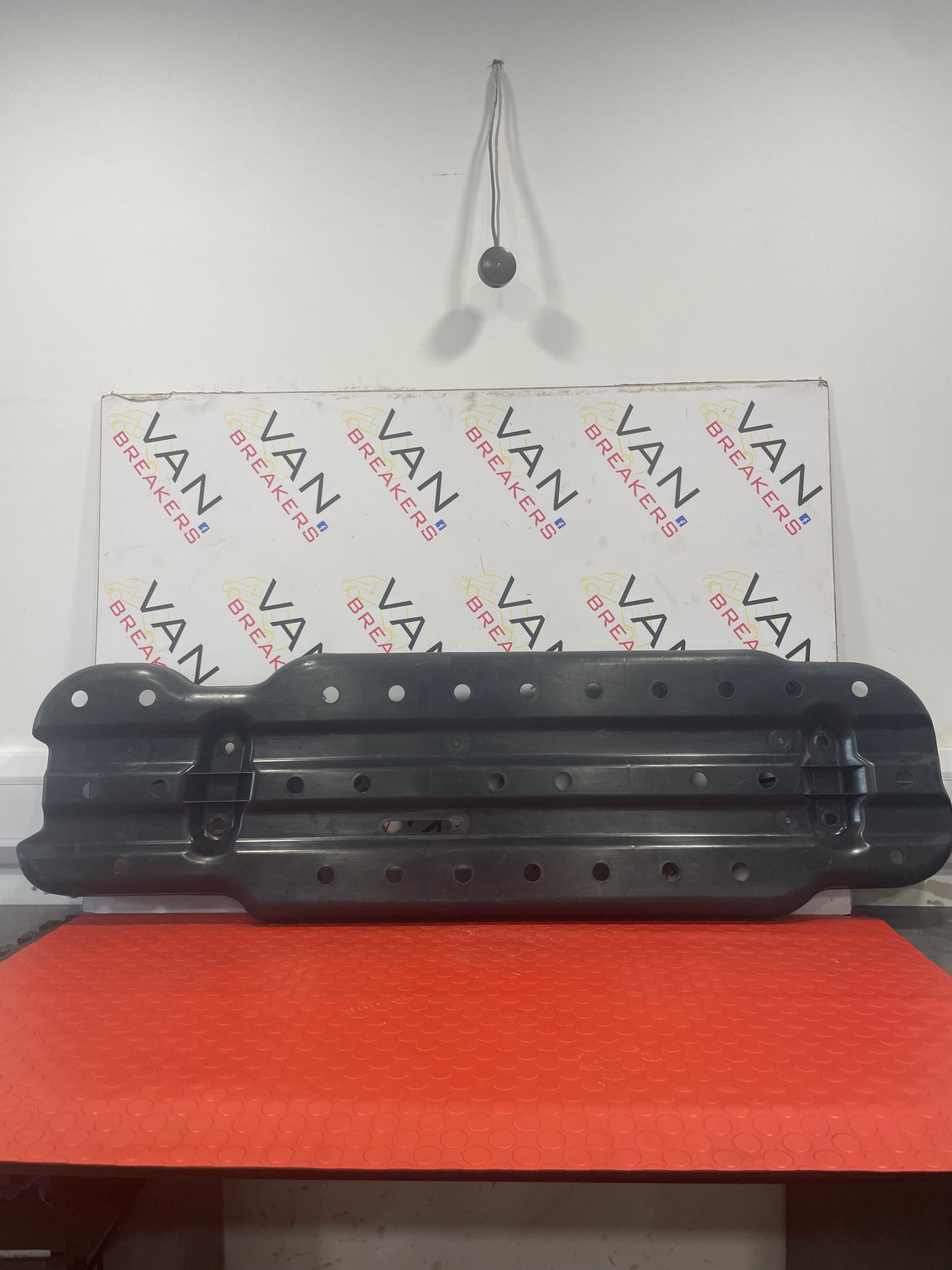 Ford Ranger UNDER FUEL TANK PROTECTION 2019 P/N AB319K014AA