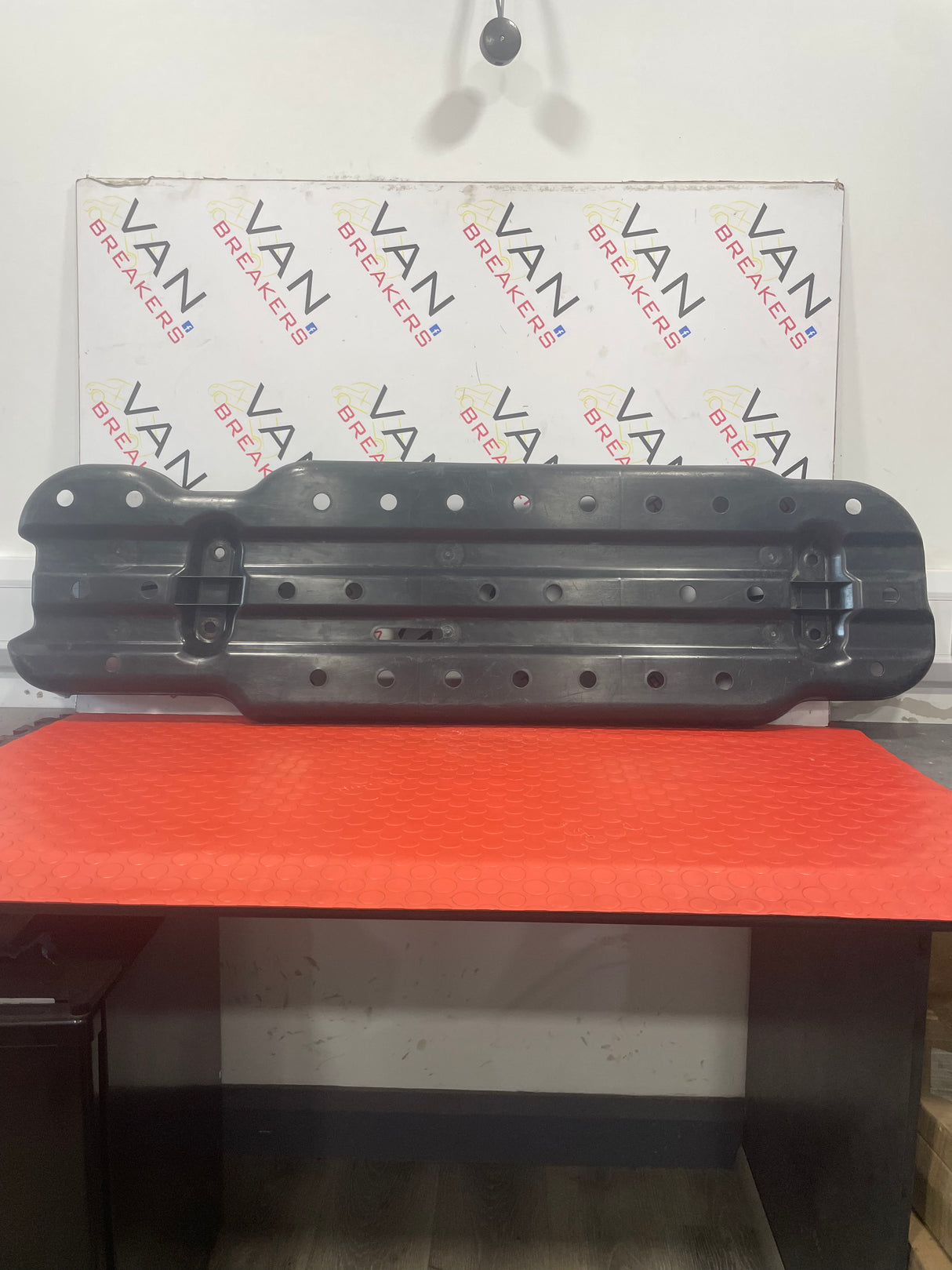 Ford Ranger UNDER FUEL TANK PROTECTION 2019 P/N AB319K014AA