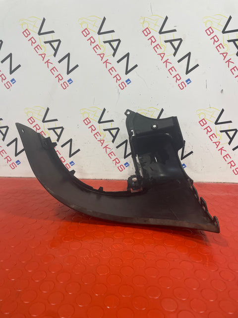 Peugeot Partner/Citroen Berlingo PASSENGER SIDE REAR BUMPER CORNER MOLDING END CAP N/S P/N 9682044077