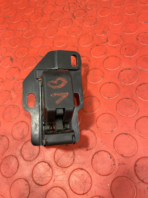 Vauxhall Vivaro/Citroen Dispatch/Peugeot Expert/Toyota Proace/Fiat Scudo BACK DOOR UPPER LOCK LATCH 2016-2024 P/N 96080J01