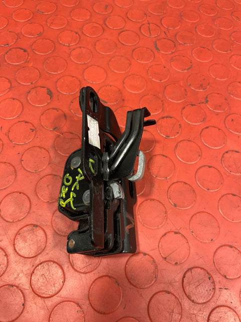 Vauxhall Vivaro/Citroen Dispatch/Peugeot Expert/Toyota Proace/Fiat Scudo BACK DOOR UPPER LOCK LATCH 2016-2024 P/N 96080J01