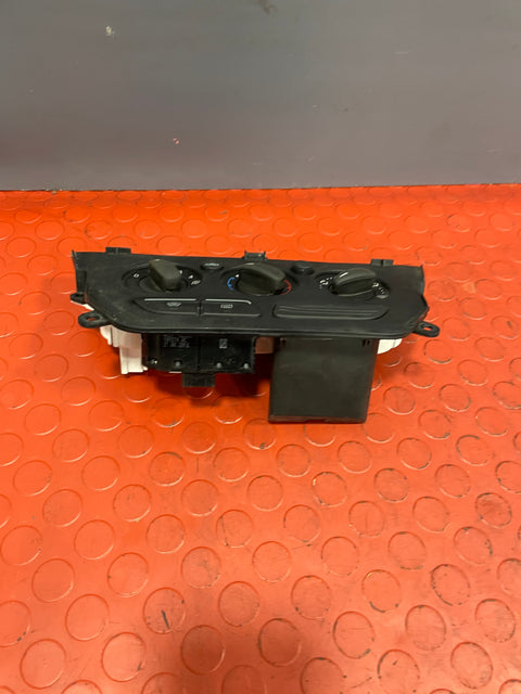 Ford Transit Connect HEATER CONTROLS 2017 P/N AM5T18549 / DT1T19980