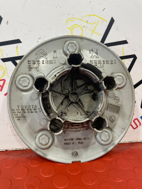 Peugeot Expert STEEL WHEEL CENTER HUB CAP COVER 2010-2016 P/N 9677413577-12