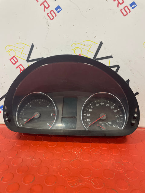 VW Crafter MK1 INSTRUMENT CLUSTER SPEEDOMETER 2.0 TDi 2015 P/N A9069006502