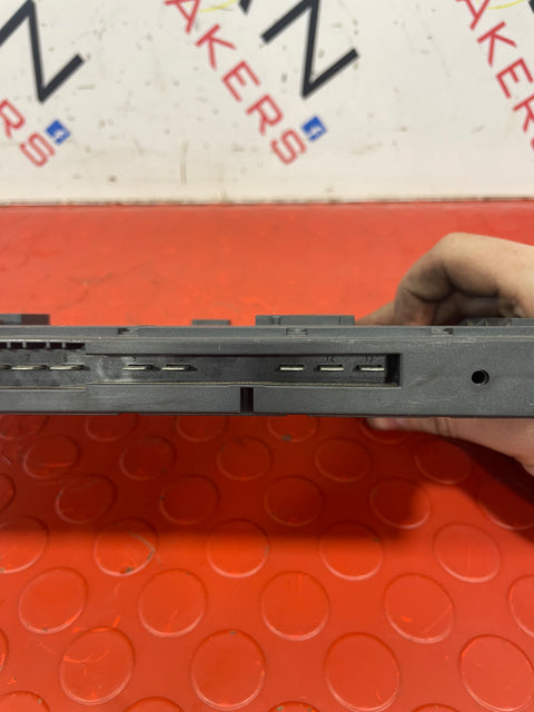Mercedes-Benz Sprinter CONTROL UNIT FUSE BOX 2013-2018 P/N A9069006103
