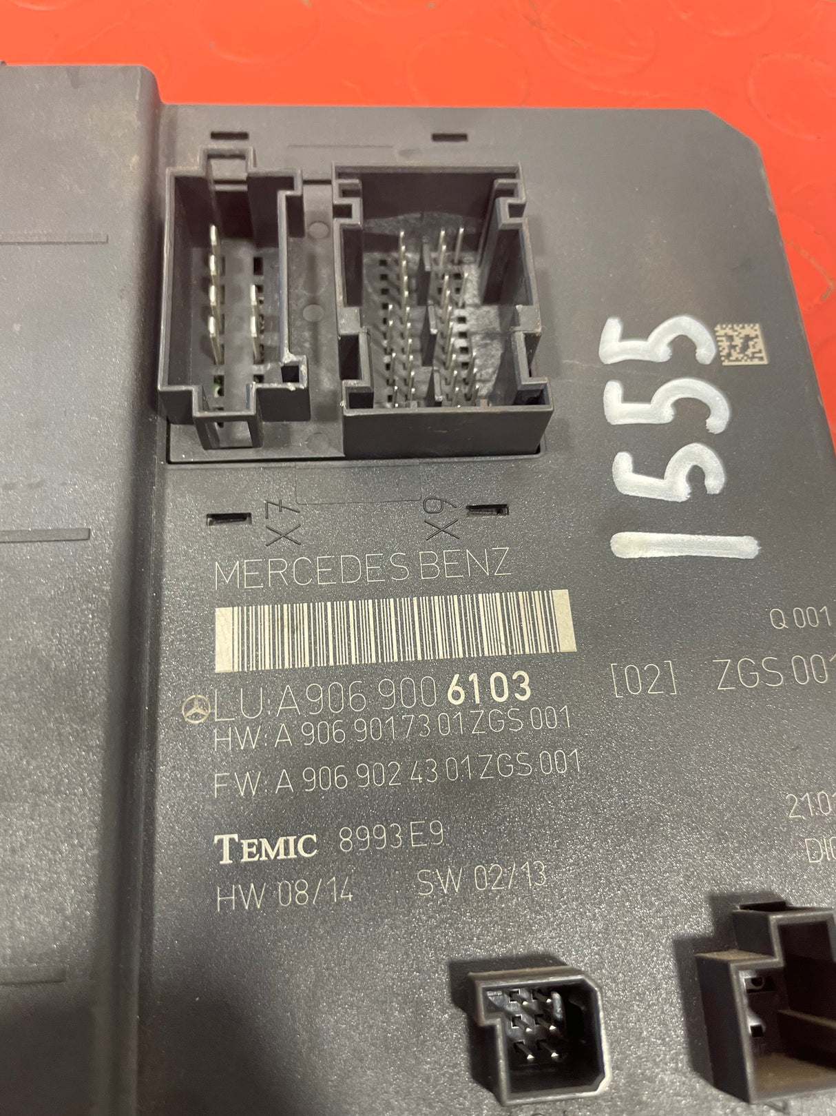 Mercedes-Benz Sprinter CONTROL UNIT FUSE BOX 2013-2018 P/N A9069006103