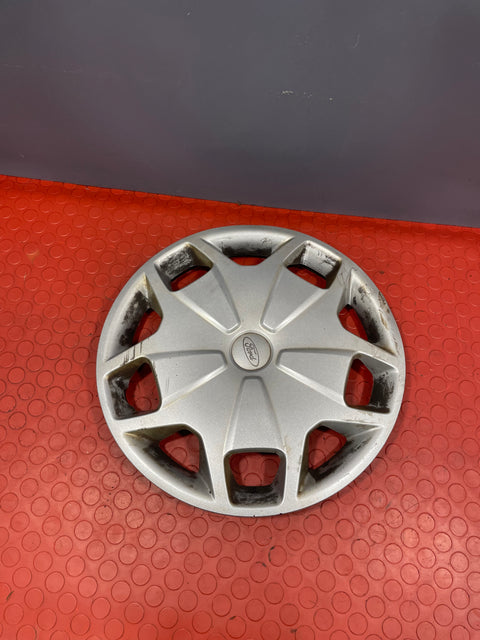 Ford Transit Custom STEEL WHEEL HUB CAP 15's 2012 onward (Dirt&Scratches) P/N BK211130DC