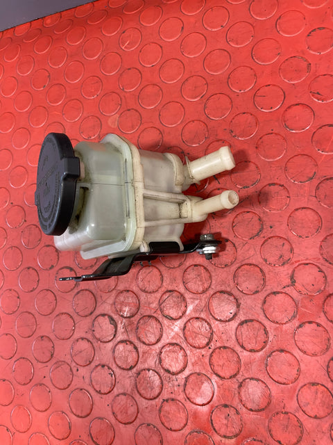 Toyota Hilux Invincible POWER STEERING FLUID RESERVOIR 2017 P/N 443600K050