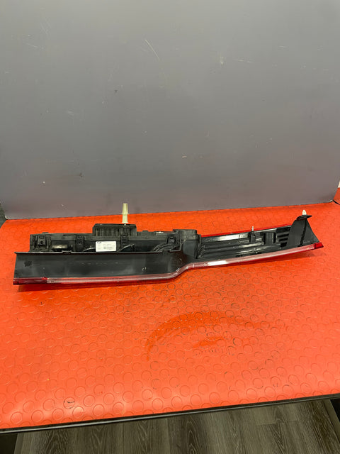 Ford Transit Custom TAILLIGHT ASSEMBLY Driver's Side (Small Scrape) 2016-2023 P/N BK2113404AJ - 5