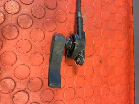 Renault Trafic/Vauxhall Vivaro/Nissan NV300 BONNET PULL WITH CABLE 2014/2019 P/N T06112