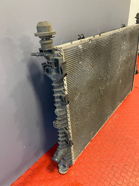 Ford Transit Custom RADIATOR ASSEMBLY 2.0 2016-2023 P/N GK218005BC / GK218005BB