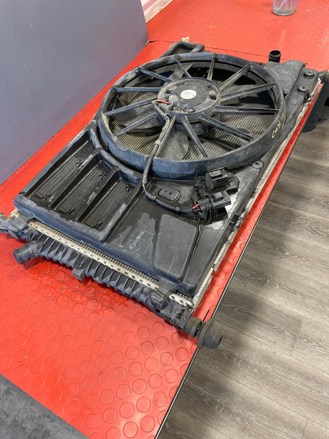 Ford Transit Custom RADIATOR ASSEMBLY 2.0 2016-2023 P/N GK218005BC / GK218005BB