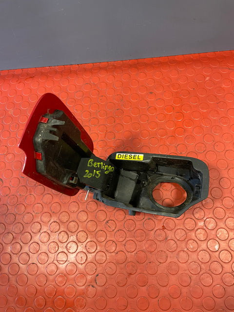 Citroen Berlingo/Peugeot Partner FUEL FLAP 2015 P/N 9681446680