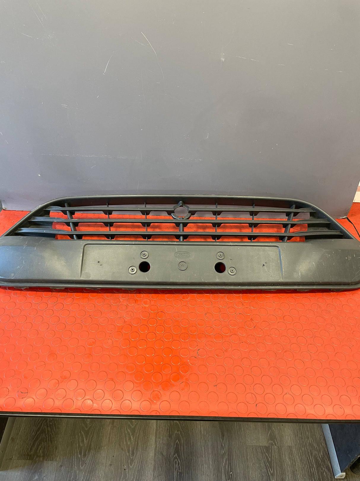 Ford Transit Custom MIDDLE GRILL 2013-2018 P/N BK2117B968ABW