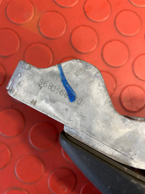 Citroen Berlingo/Peugeot Partner DRIVER'S SIDE FRONT DOOR OPENER SET 2008-2018 P/N 9680168580 / A01454