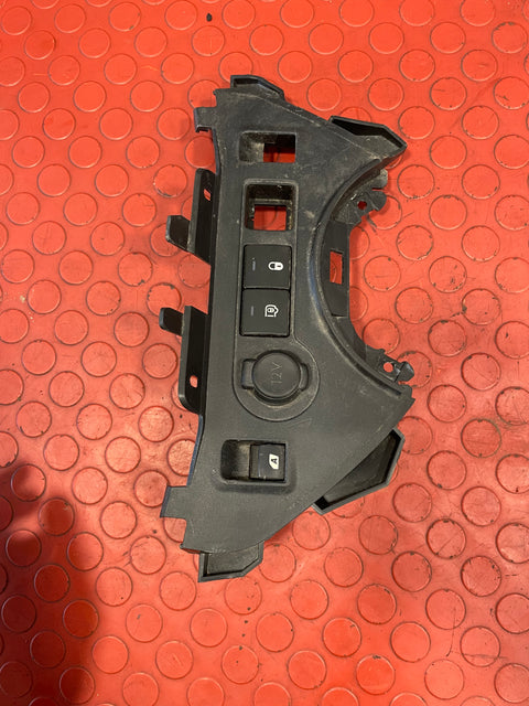 Citroen Berlingo/Peugeot Partner WINDOW SWITCH/LOCKING CONTROL PANEL (incomplete button) 2008-2018 P/N 9680932177