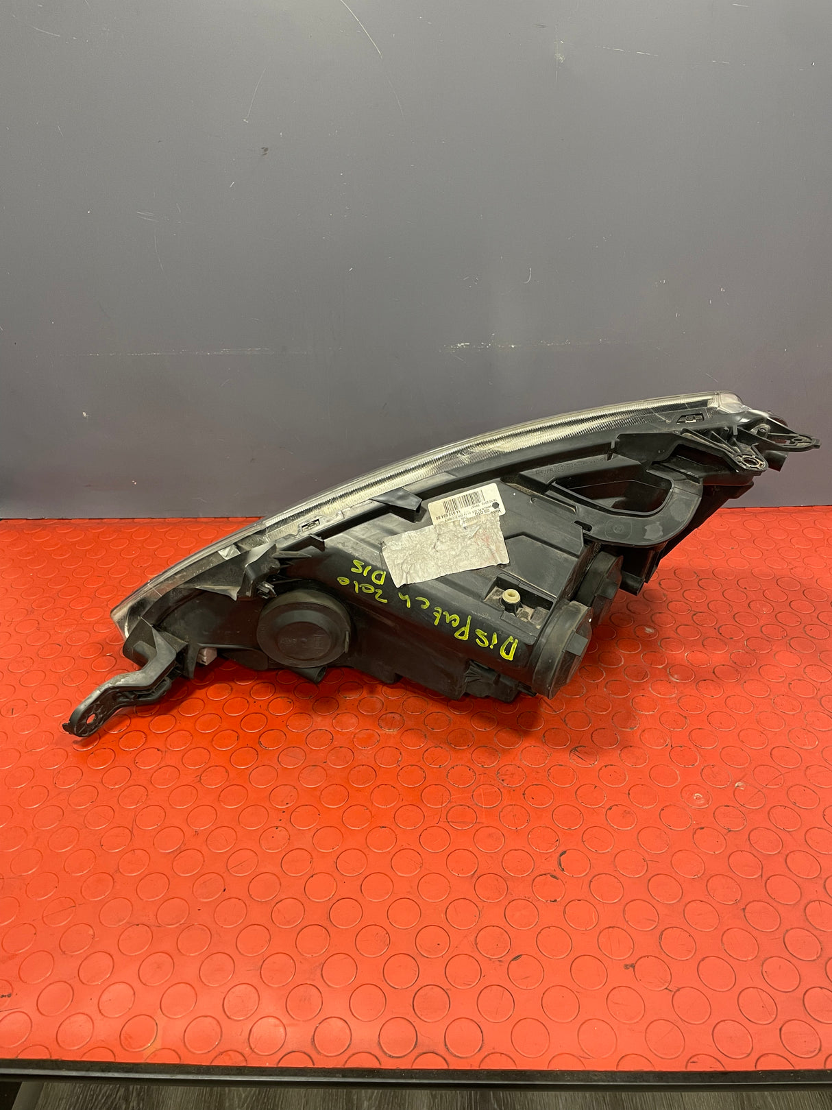 Citroen Dispatch/Peugeot Expert/Toyota Proace City HEADLIGHT Driver's Side O/S 2008-2018 P/N 89902606