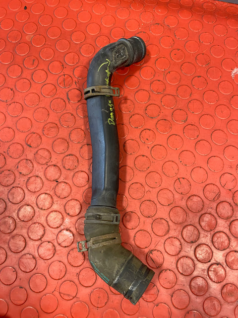 Ford Transit RADIATOR LOWER HOSE RUBBER & PLASTIC PIPE MK8 (Broken Screw Bracket) P/N GK218D033BD