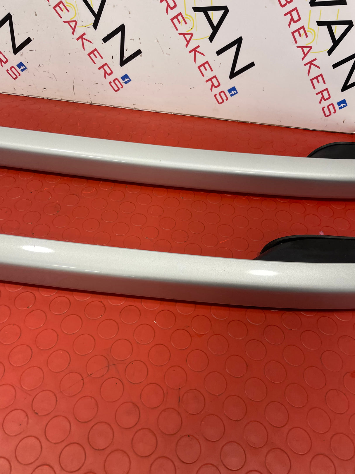 Nissan Navara D23 Mk3 Double Cab ROOF BAR RAILS SLIVER (PAIR) 2015-2021 P/N 731544JG2A